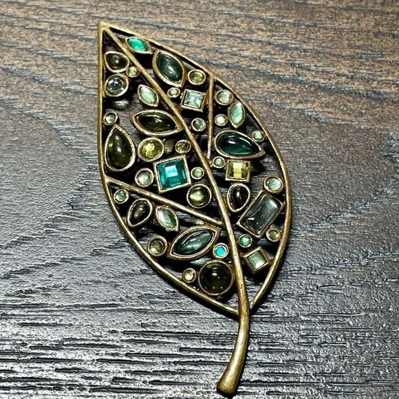 LARGE Multi Color Rhinestone Brass Color Leaf Brooch Pin 3” Fall Jewelry - Picture 5 of 8